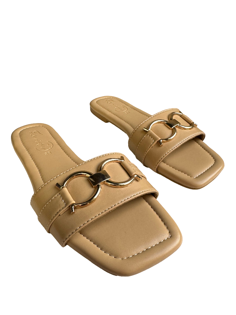 LIGHT CAMEL BUCKLE SLIDES